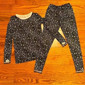 Cuddl Duds size small (6-7) girls pajamas